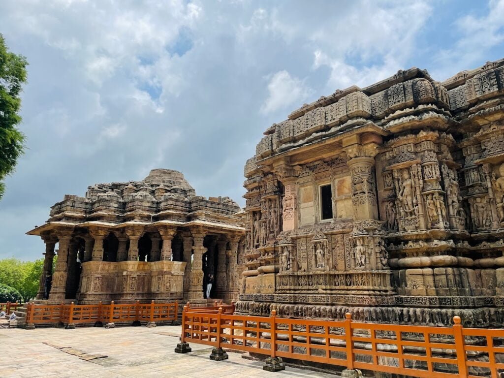 MODHERA 1