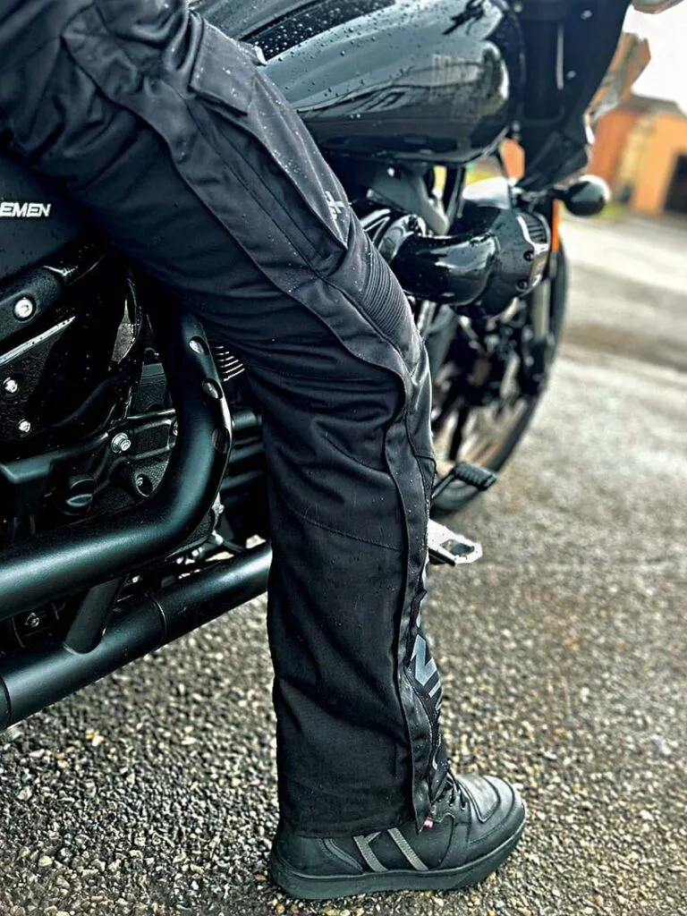 Riding Pants